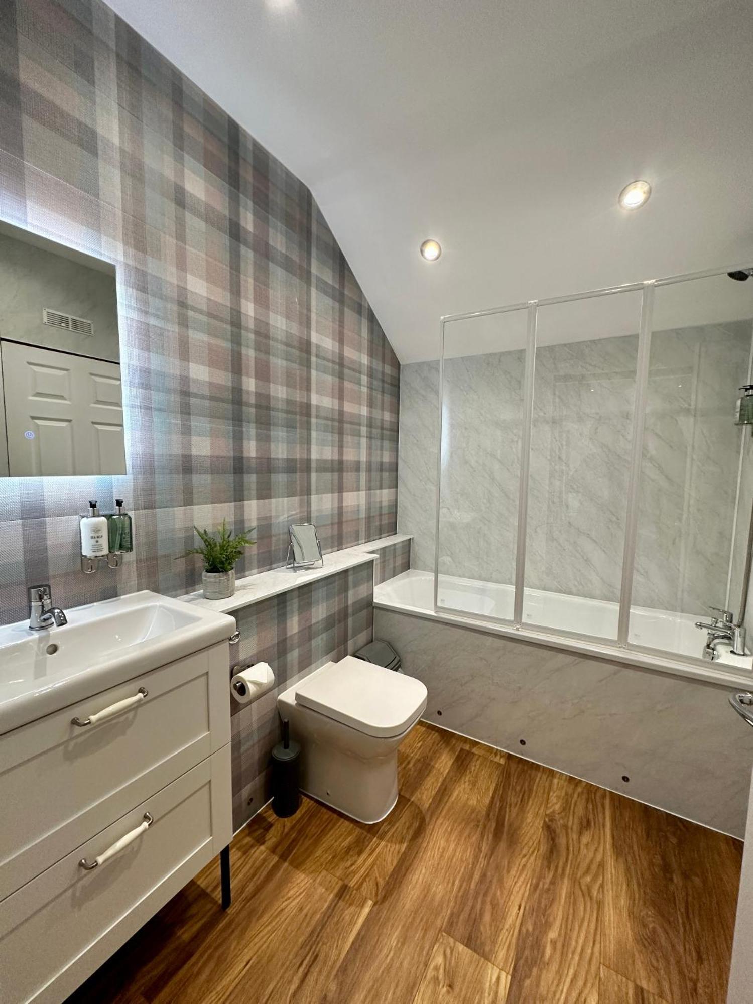 2 Sheraton Apartments Fort William Bagian luar foto